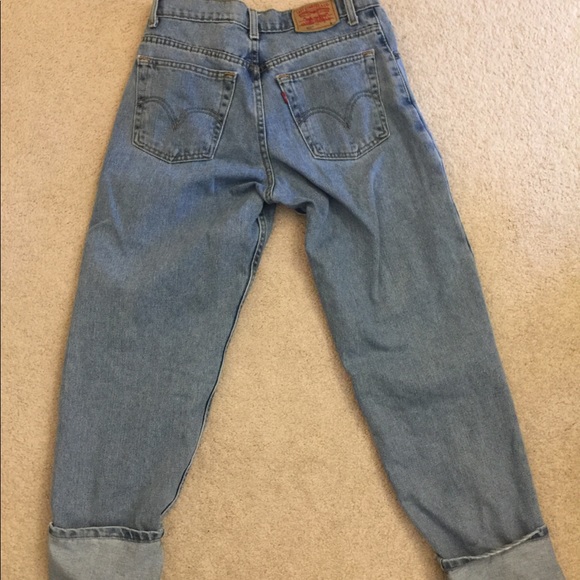 Vintage Levi’s 550 Mom style jeans - Picture 2 of 5